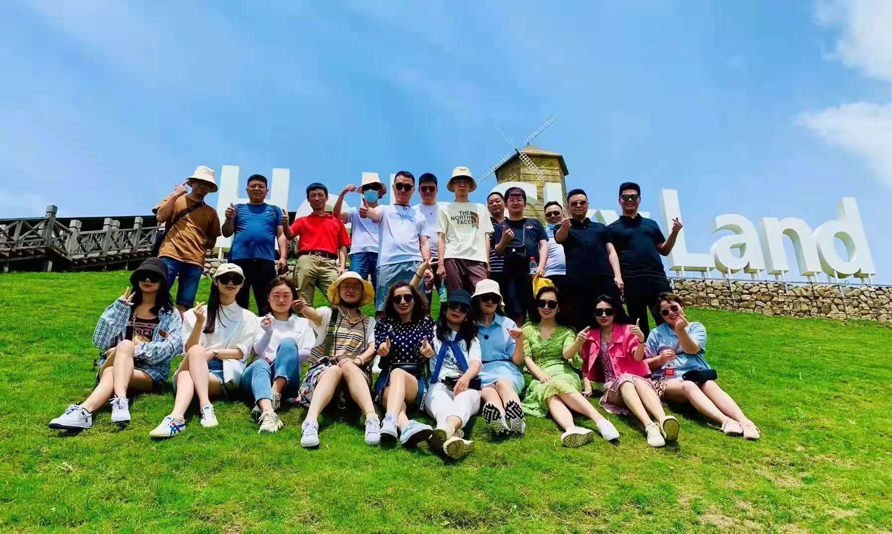伸手即可触碰蓝天 | 荣兴装饰安吉3日游！              常州装修找荣兴装饰